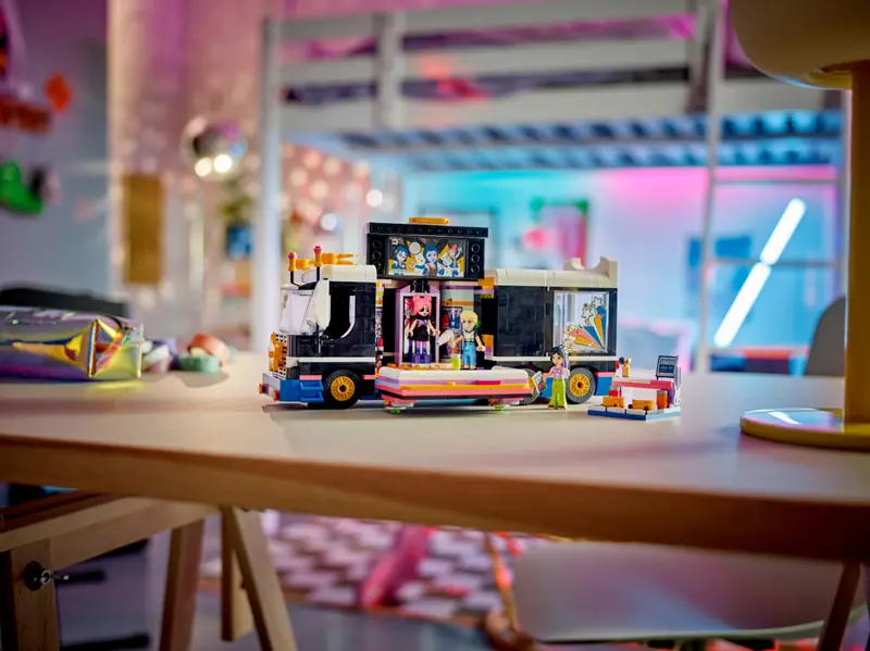 LEGO 42619 Autobus koncertowy gwiazdy popu zdjęcie 7