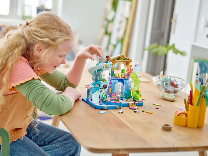 LEGO 42630 Park wodny w Heartlake zdjęcie 11