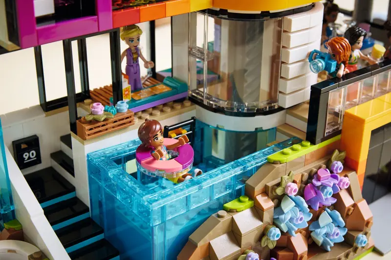 LEGO 42639 Nowoczesna rezydencja Andrei zdjęcie 7