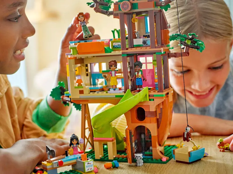 LEGO 42652 Spotkanie w domku na Drzewie Przyjaźni zdjęcie 10