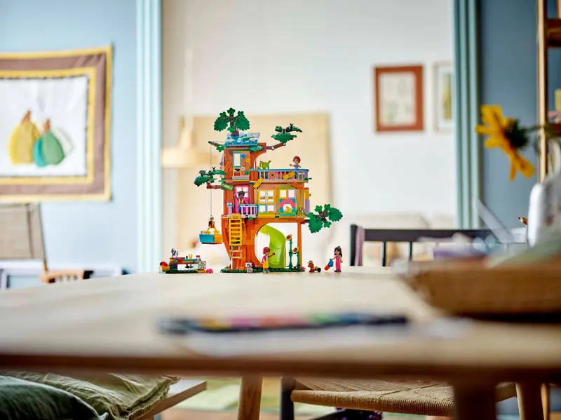 LEGO 42652 Spotkanie w domku na Drzewie Przyjaźni zdjęcie 12
