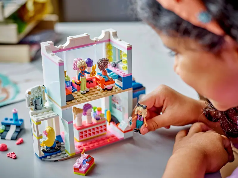 LEGO 42662 Salon fryzjerski i sklep z ozdobami zdjęcie 10