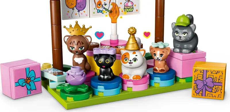 LEGO 42666 Kocie przyjęcie urodzinowe i domek na drzewie zdjęcie 5
