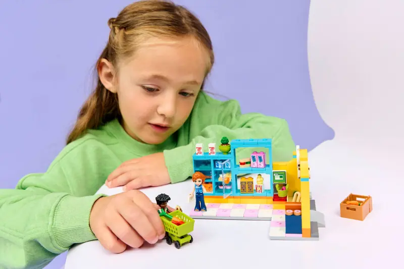 LEGO 42680 Sklep spożywczy w mieście Heartlake zdjęcie 12