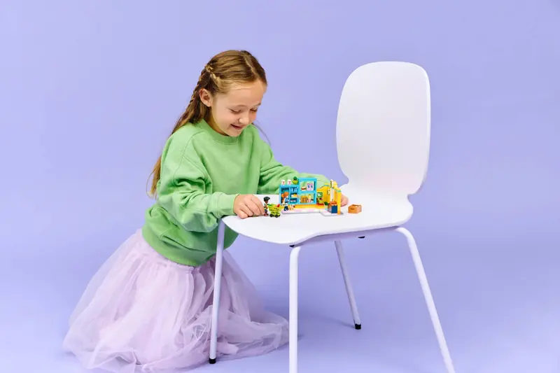 LEGO 42680 Sklep spożywczy w mieście Heartlake zdjęcie 6
