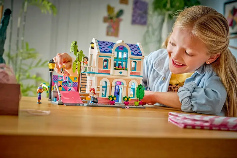 LEGO 42687 Dom rodzinny Liann zdjęcie 13