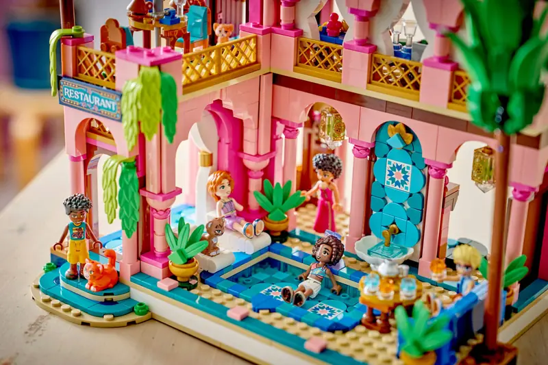 LEGO 42691 Restauracja z ogrodem zdjęcie 6