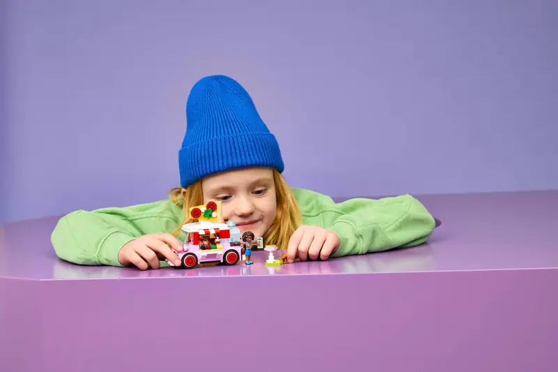 LEGO 42694 Furgonetka z pizzą zdjęcie 13