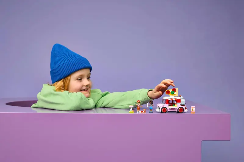 LEGO 42694 Furgonetka z pizzą zdjęcie 16