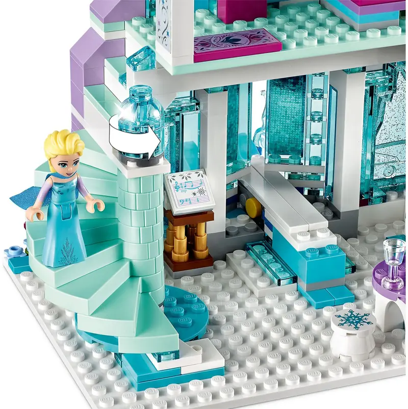 LEGO 43172 Magiczny lodowy pałac Elzy zdjęcie 4