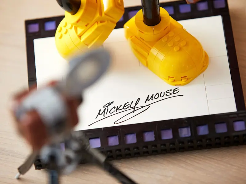LEGO 43179 Myszka Miki i Myszka Minnie do zbudowania zdjęcie 30