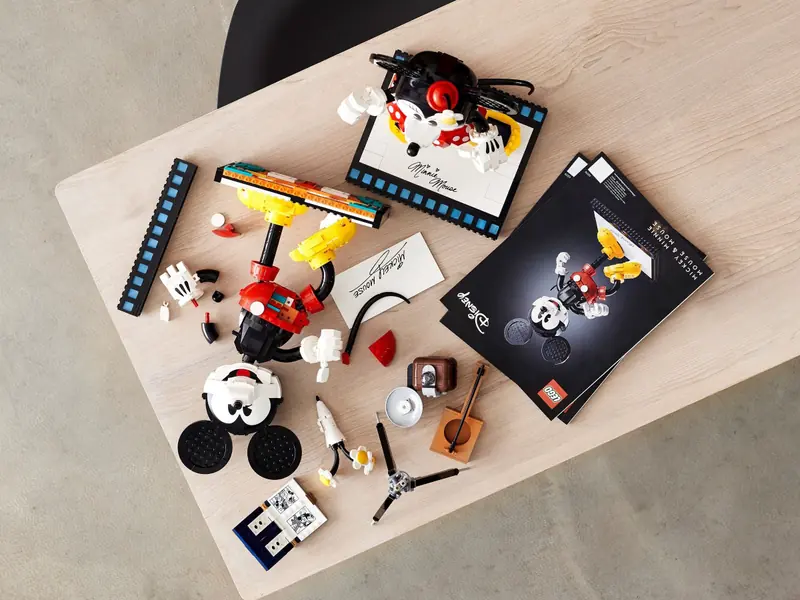 LEGO 43179 Myszka Miki i Myszka Minnie do zbudowania zdjęcie 39