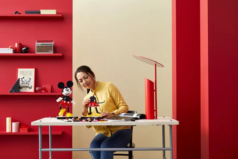 LEGO 43179 Myszka Miki i Myszka Minnie do zbudowania zdjęcie 24