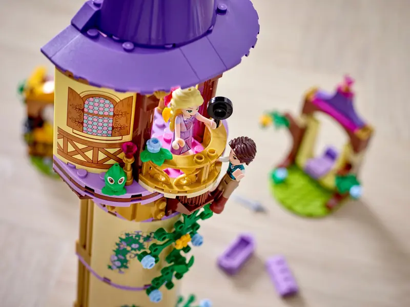 LEGO 43187 Wieża Roszpunki zdjęcie 17