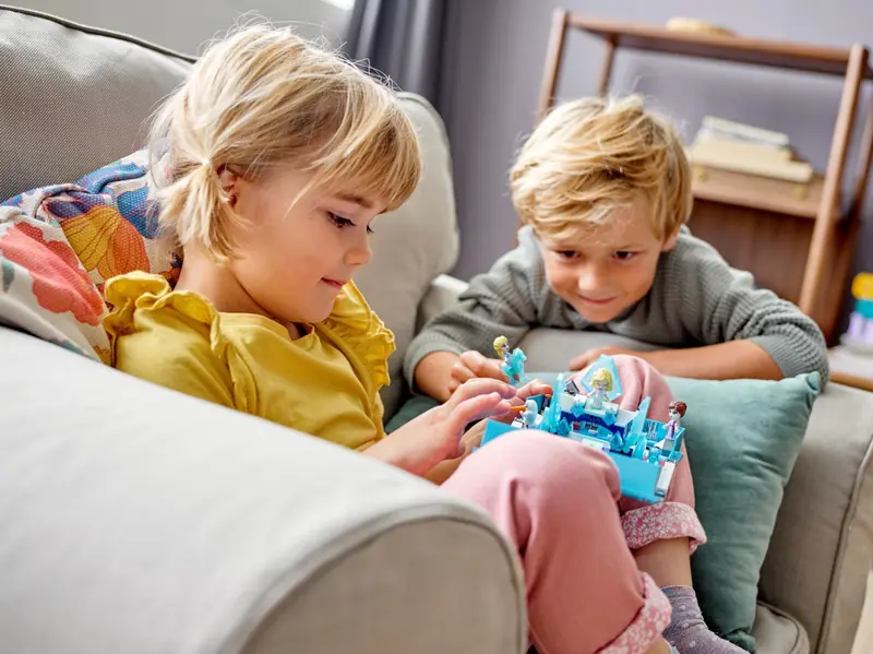 LEGO 43189 Książka z przygodami Elzy i Nokka zdjęcie 16