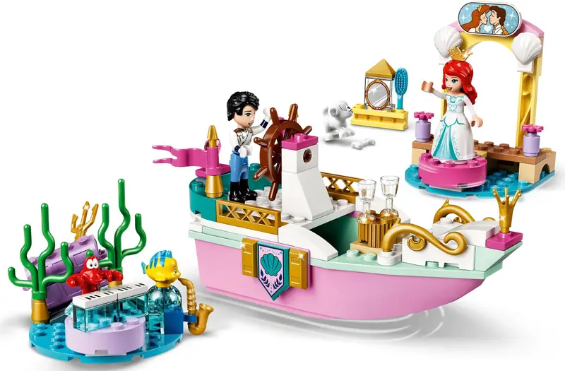 LEGO 43191 Świąteczna łódź Arielki zdjęcie 6