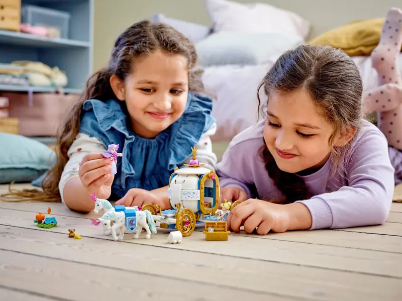 LEGO 43192 Królewski powóz Kopciuszka zdjęcie 8