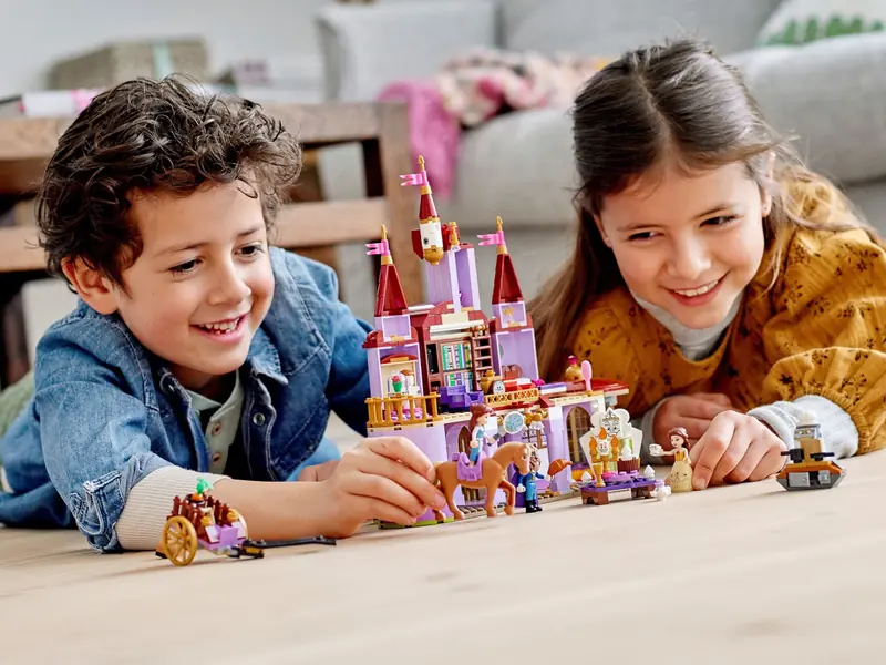 LEGO 43196 Zamek Belli i Bestii zdjęcie 10
