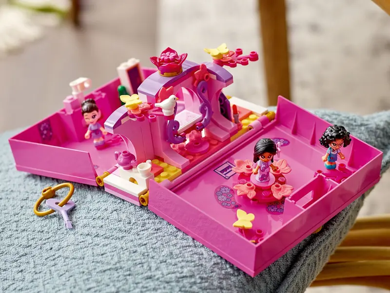 LEGO 43201 Magiczne drzwi Isabeli zdjęcie 15