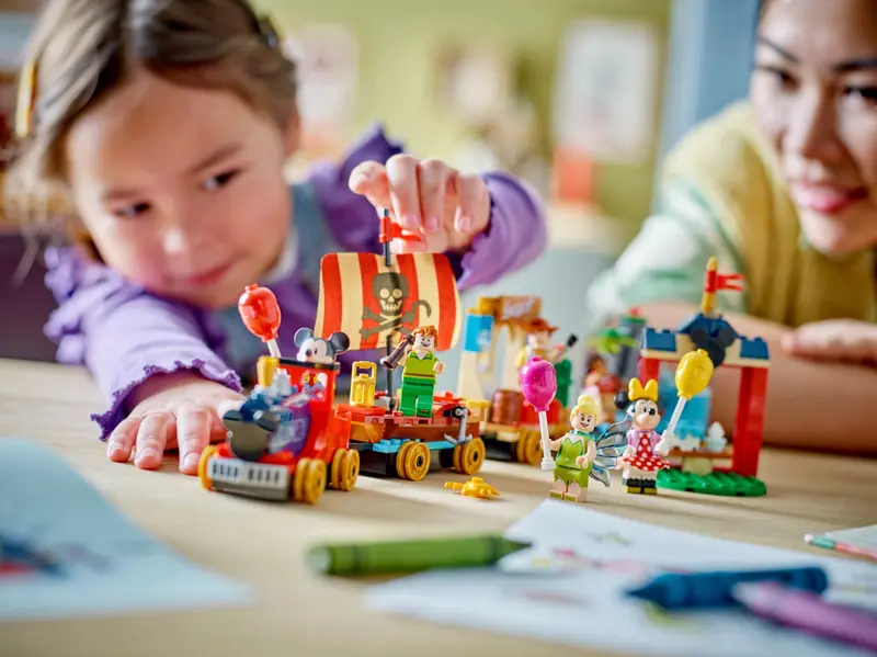 LEGO 43212 Disney - pociąg pełen zabawy zdjęcie 11