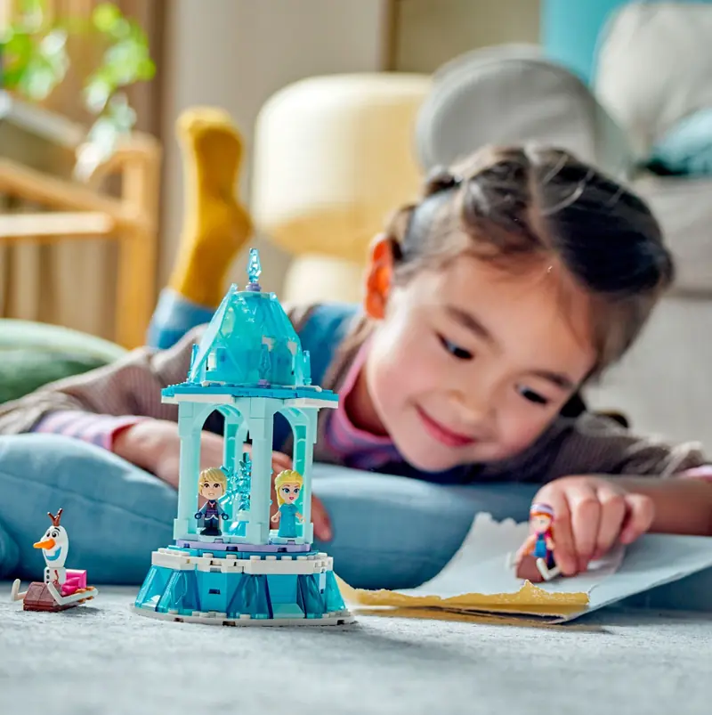 LEGO 43218 Magiczna karuzela Anny i Elzy zdjęcie 7