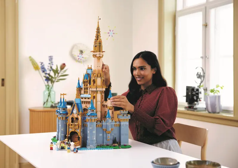 LEGO 43222 Zamek Disneya zdjęcie 6