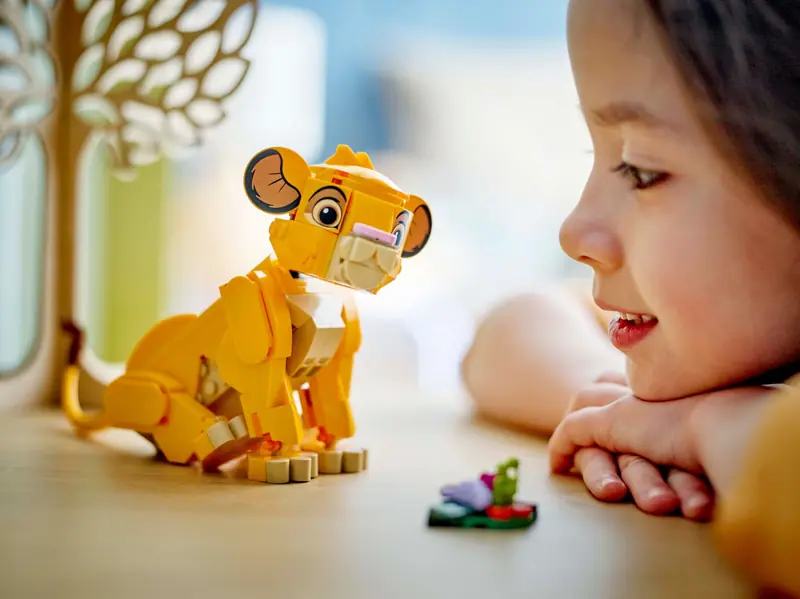 LEGO 43243 Król Lew - lwiątko Simba zdjęcie 9