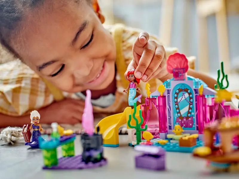 LEGO 43254 Kryształowa grota Arielki zdjęcie 9