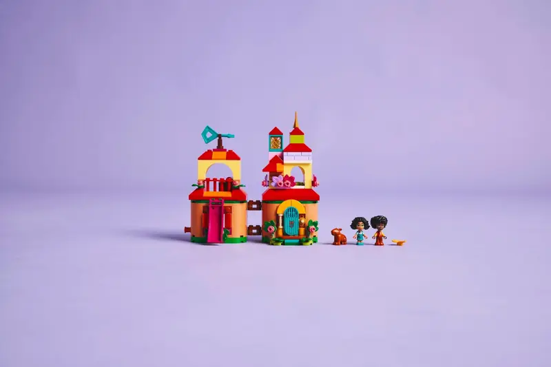 LEGO 43261 Nasze magiczne Encanto - Minidom zdjęcie 11