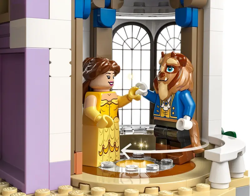LEGO 43263 Zamek z Pięknej i Bestii zdjęcie 10