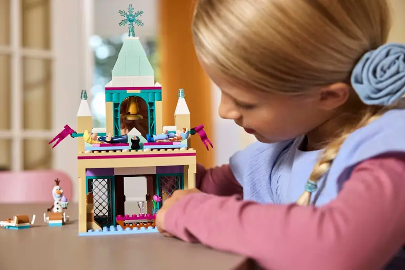 LEGO 43265 Kraina lodu - Zamek w Arendelle zdjęcie 9