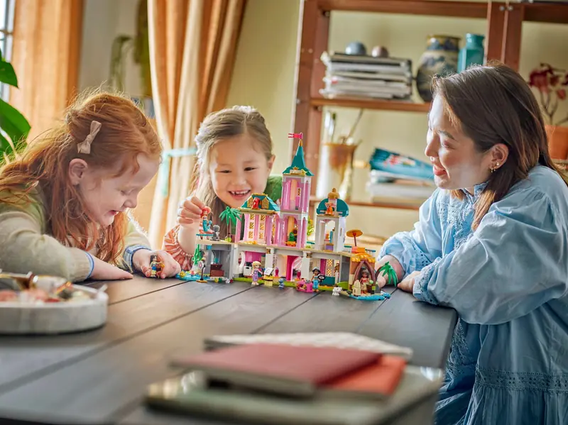 LEGO 43267 Zamek księżniczek i królewskie zwierzaki zdjęcie 10