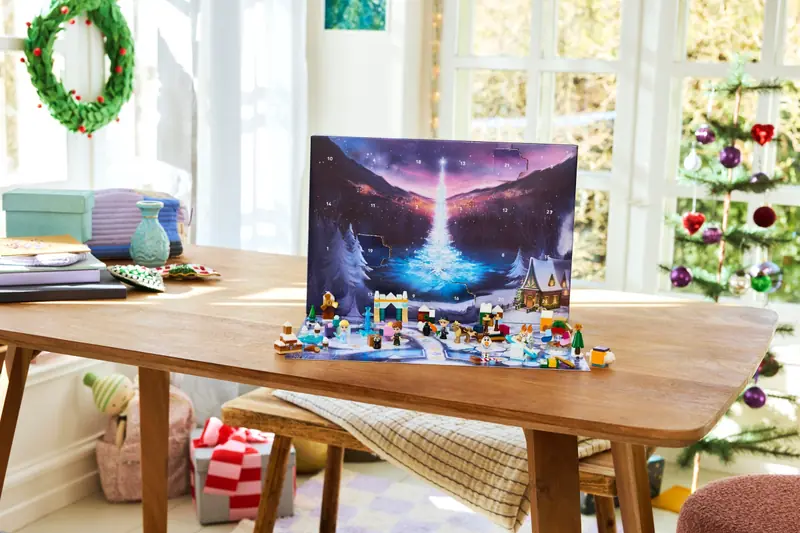 LEGO 43273 ǀ Disney Kraina lodu Kalendarz adwentowy na 2025 rok zdjęcie 7