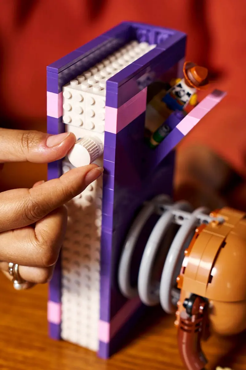 LEGO 43301 Toy Story Cienki - podpórki pod książki zdjęcie 17