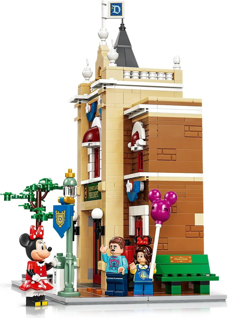 LEGO 43302 Main Street, U.S.A. zdjęcie 4