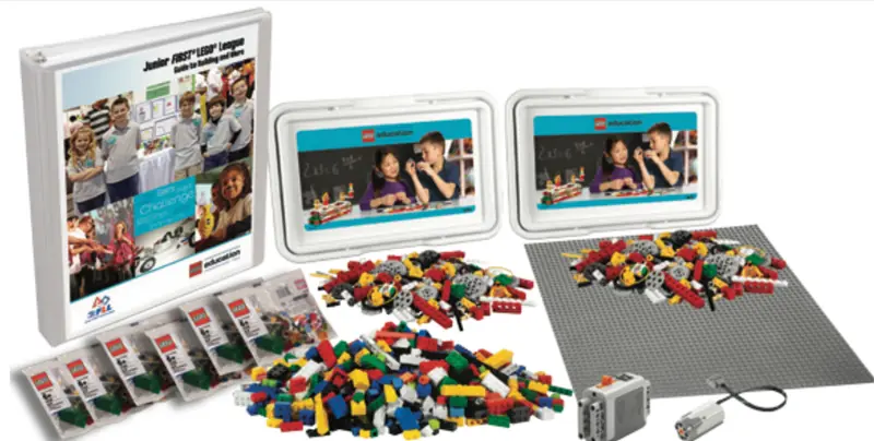 LEGO 5004122 Jr.FLL Base Kit