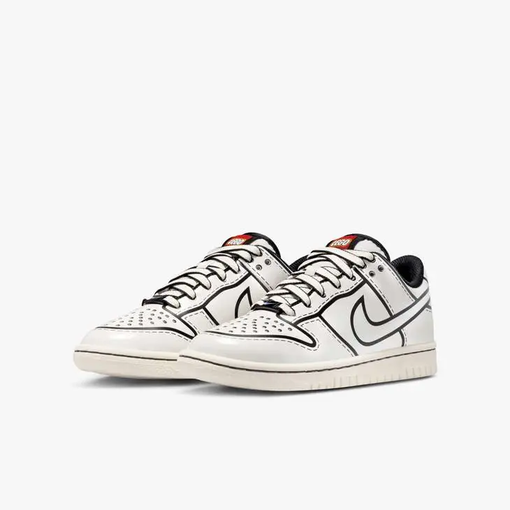 LEGO 5009950 Kolekcja Nike Dunk Low x LEGO® – buty dla starszych dzieci