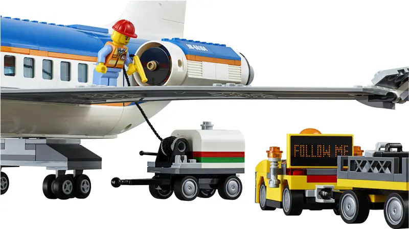 LEGO 60104 Lotniskowy terminal pasażerski zdjęcie 15
