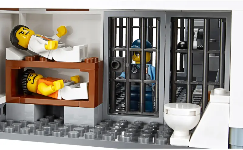 LEGO 60130 Więzienna Wyspa zdjęcie 14