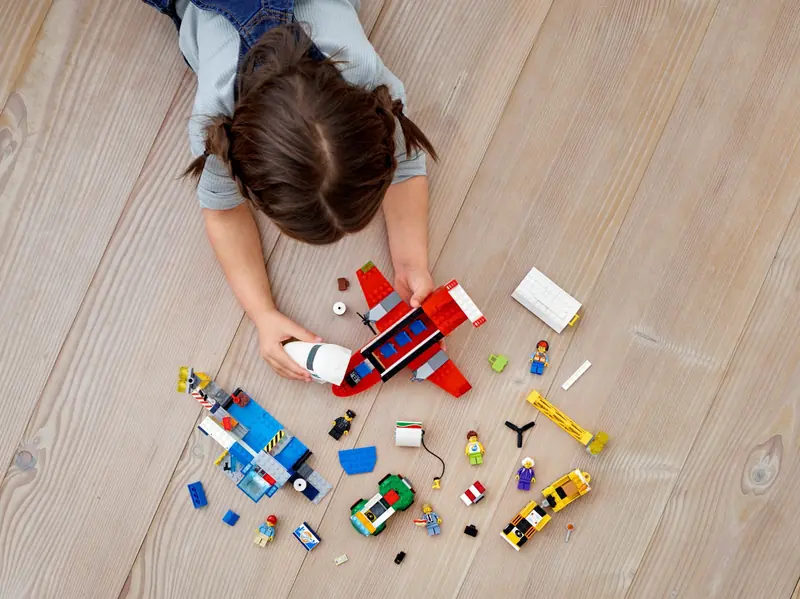 LEGO 60261 Centralny port lotniczy zdjęcie 11