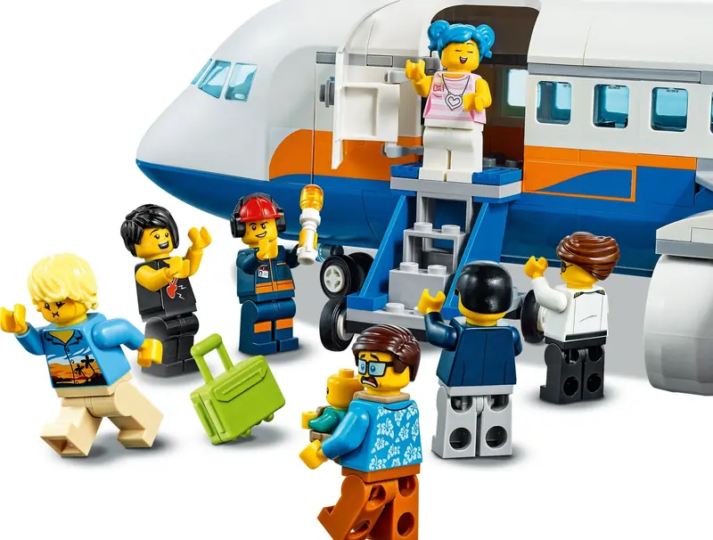 LEGO 60262 Samolot pasażerski zdjęcie 7