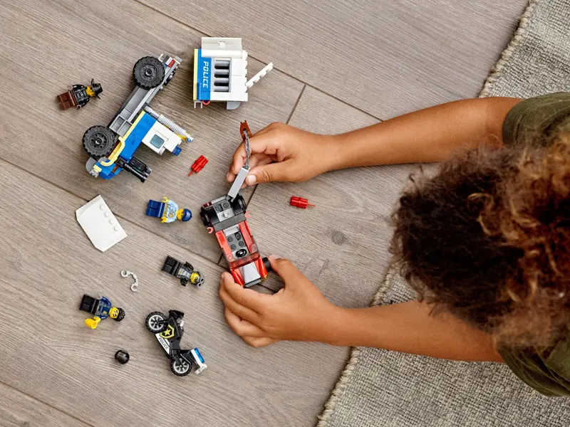 LEGO 60276 Policyjny konwój więzienny zdjęcie 8