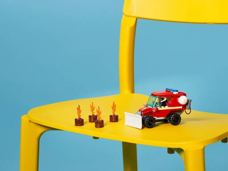 LEGO 60279 Mały wóz strażacki zdjęcie 10