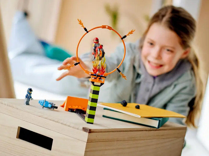 LEGO 60299 Konkurs kaskaderski zdjęcie 14