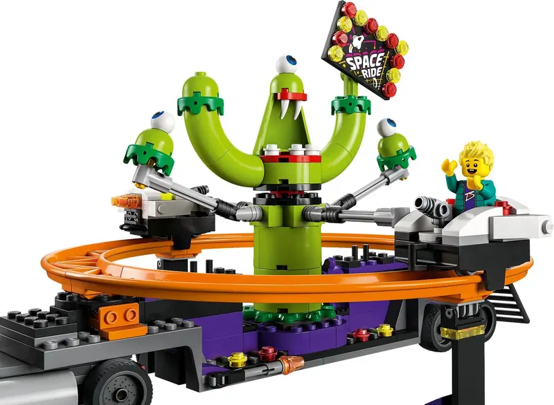 LEGO 60313 Ciężarówka z kosmiczną karuzelą zdjęcie 9