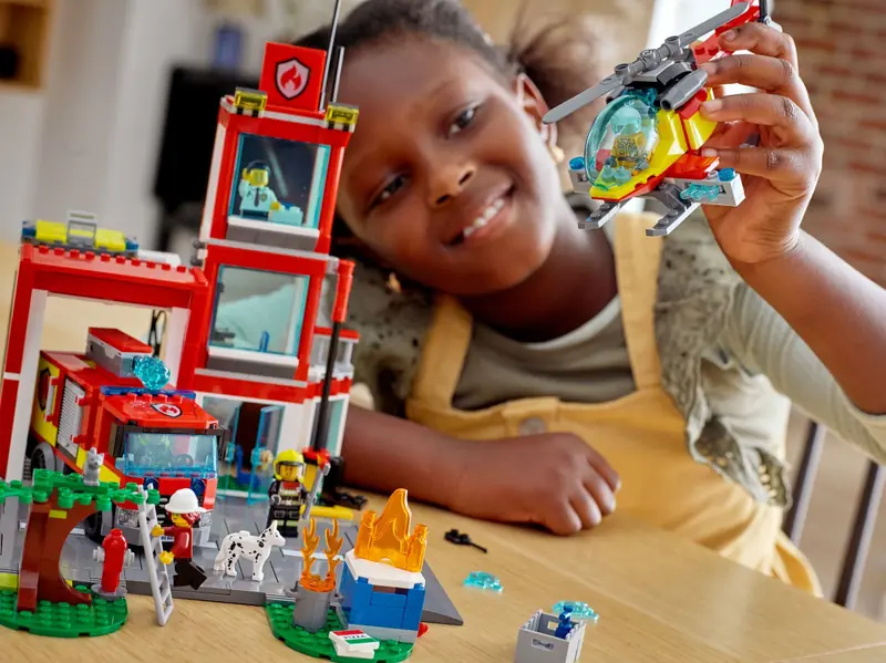 LEGO 60320 Remiza strażacka zdjęcie 8