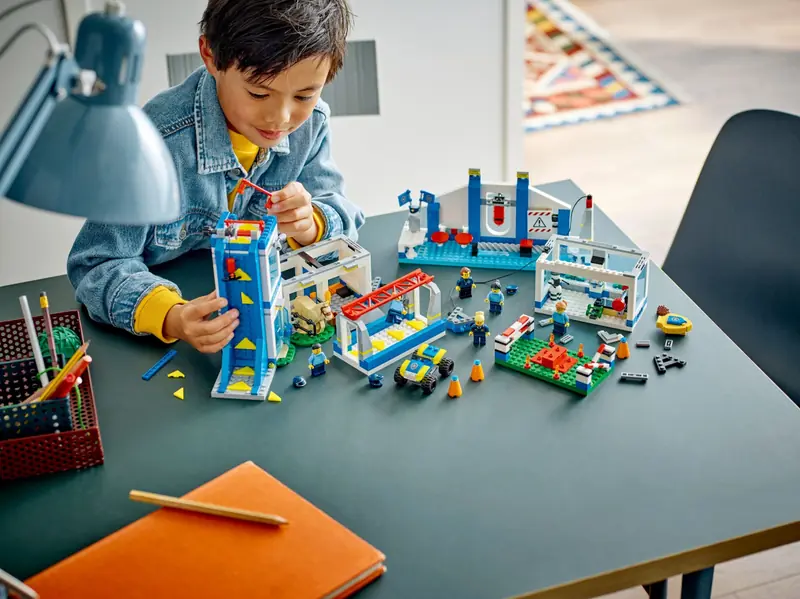 LEGO 60372 Akademia policyjna zdjęcie 10