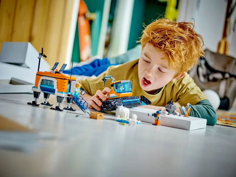 LEGO 60378 Ciężarówka i laboratorium badawcze zdjęcie 10