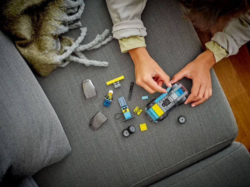 LEGO 60383 Elektryczny samochód sportowy zdjęcie 7