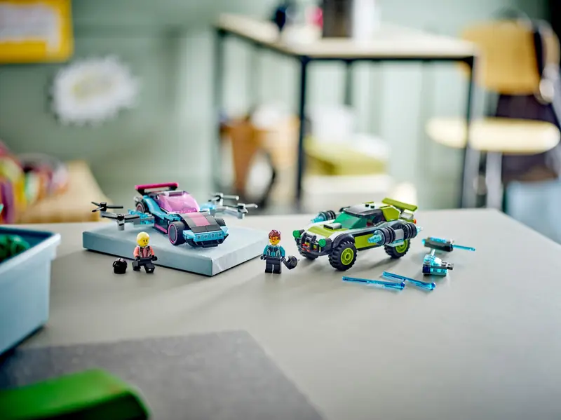 LEGO 60396 Podrasowane samochody wyścigowe zdjęcie 8